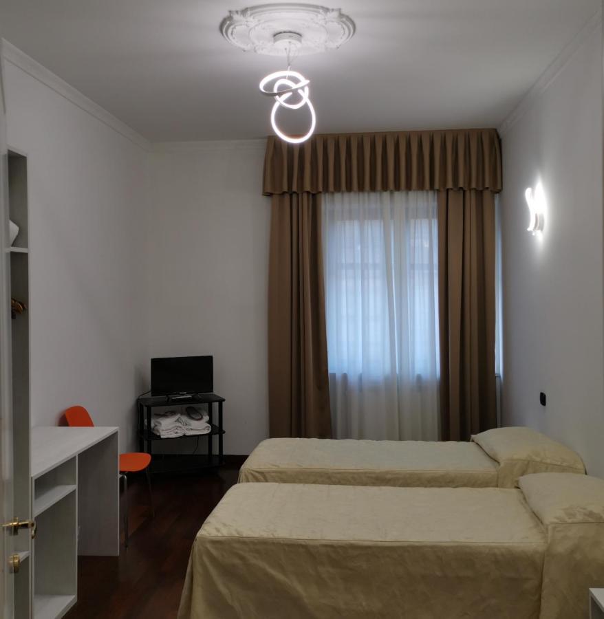 Guesthouse Central Station Group - Via Sammartini 15 米兰 外观 照片